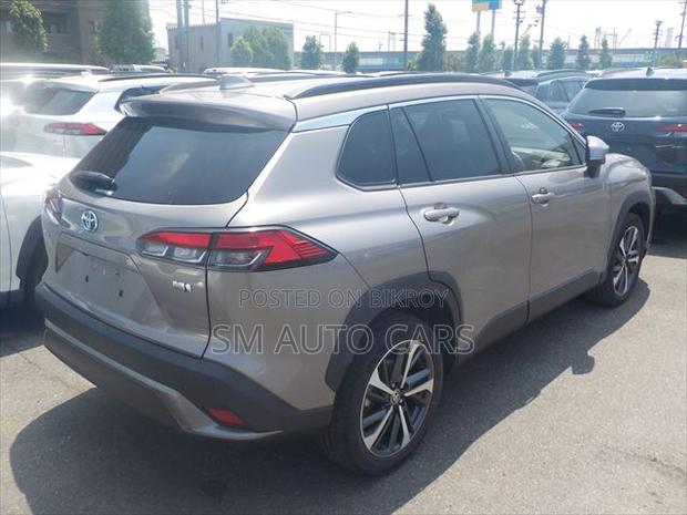 Toyota Corolla Cross 2022 Brown