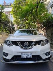 Nissan X-Trail 2.0 Hybrid FWD 2017 Pearl for sale