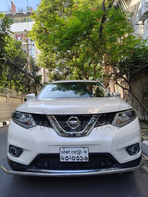 Nissan X-Trail 2.0 Hybrid FWD 2017 Pearl
