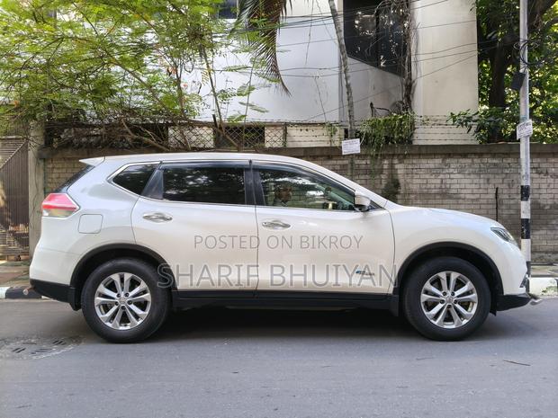 Nissan X-Trail 2.0 Hybrid FWD 2017 Pearl
