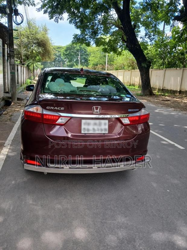 Honda Grace 2020 Red