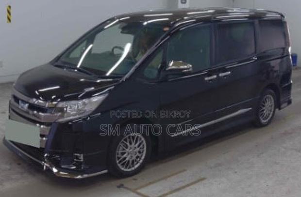 Toyota Noah 2021 Black