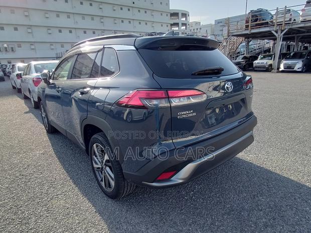Toyota Corolla Cross 2025 Gray