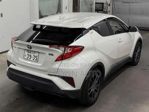 Toyota C-Hr 2021 Pearl