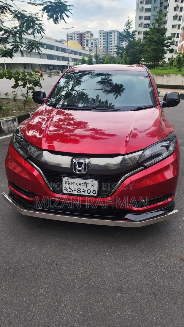 Honda Vezel 1.5 Hybrid 2WD 2016 Red