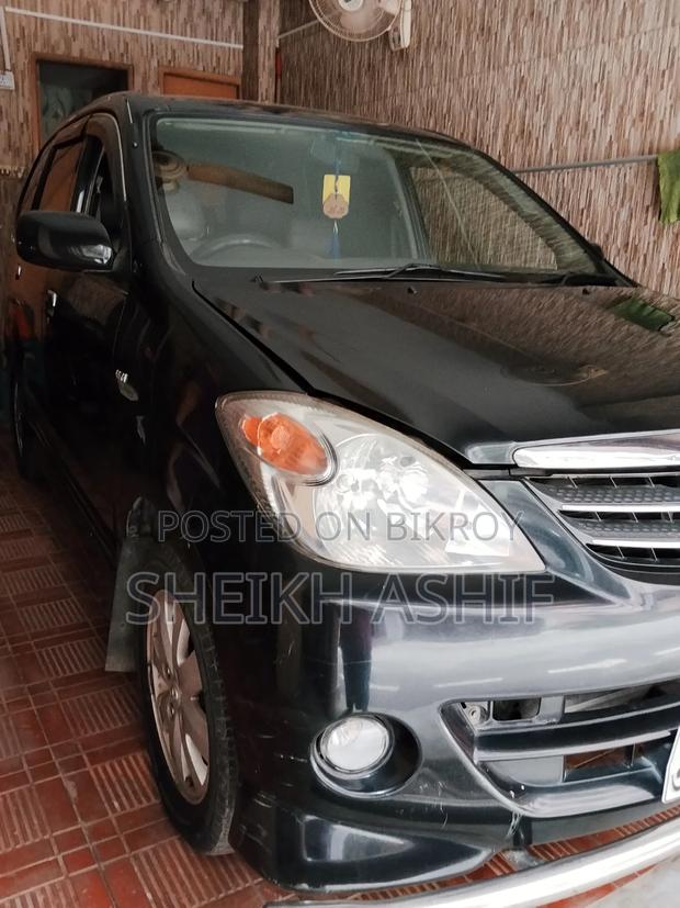 Toyota Avanza 2010 Black