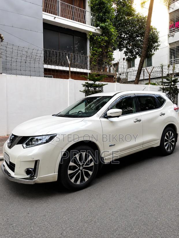 Nissan X-Trail 2016 White