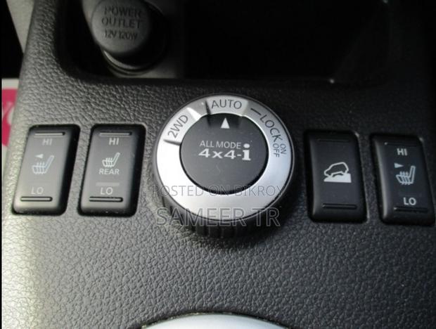 Nissan X-Trail 2.0 Petrol XE 2012 Pearl
