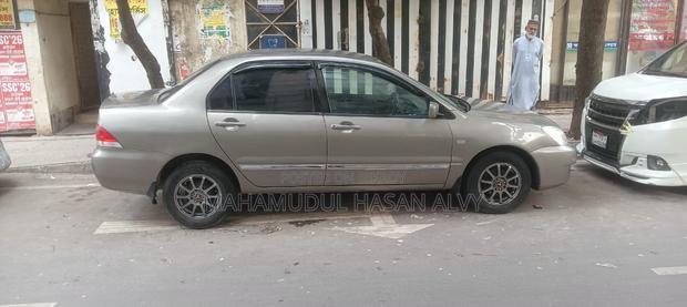 Mitsubishi Lancer 2003