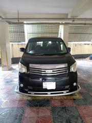 Toyota Noah 2013 Black for sale