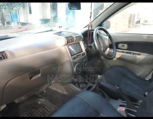 Toyota Avanza 2010 Black