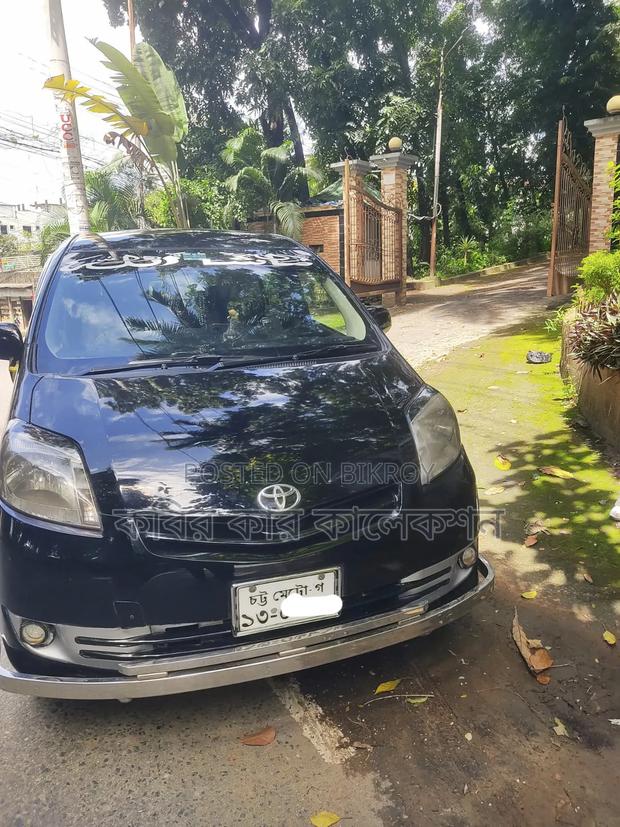 Toyota Passo Sette 2011 Black