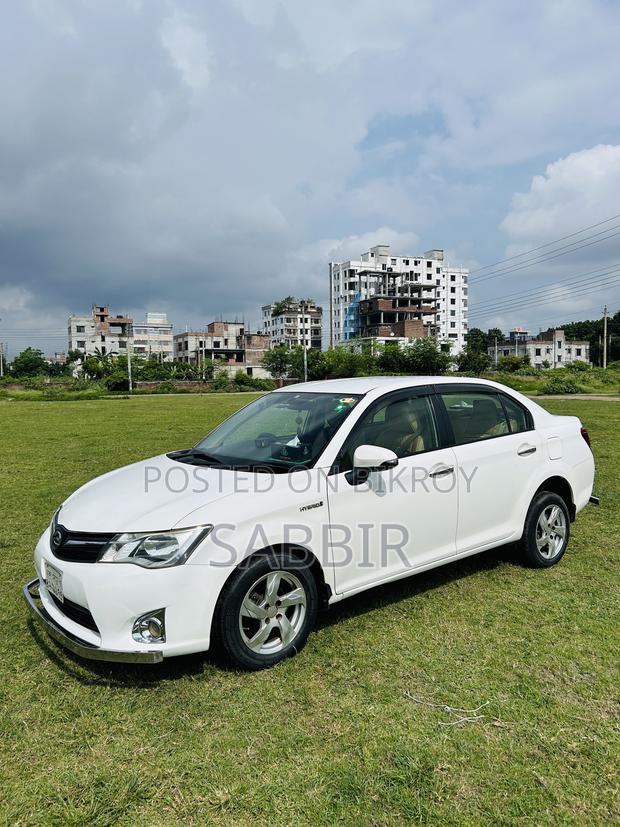 Toyota Axio 2014 White