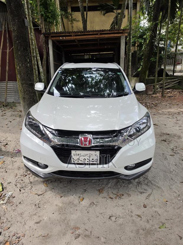 Honda Vezel 2024 Pearl