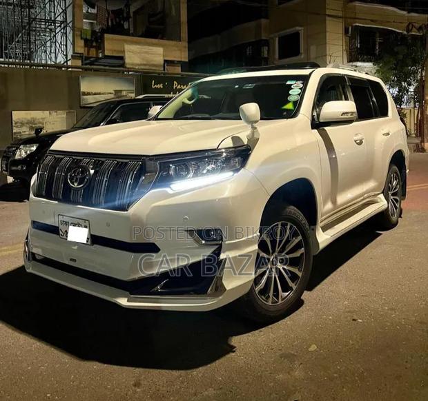 Toyota Land Cruiser Prado 2.7 I 2013 Pearl