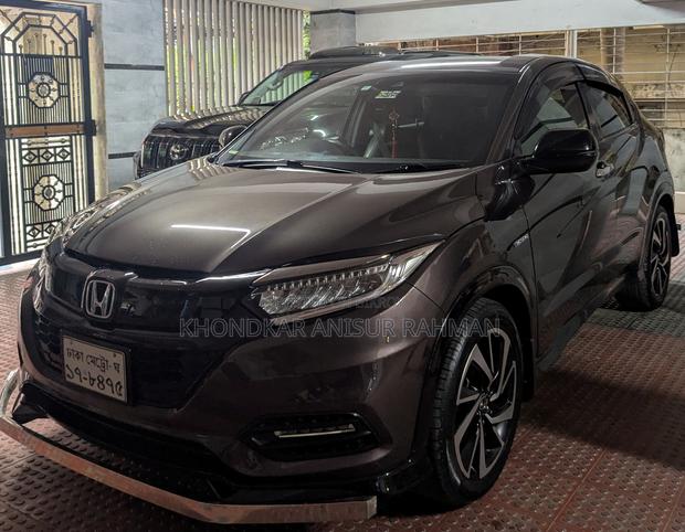 Honda Vezel 1.5 Hybrid 2WD 2018 Brown