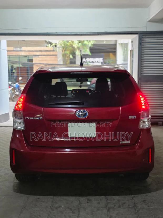 New Toyota Prius 2013 Red