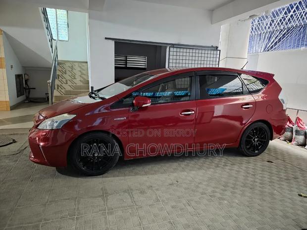 New Toyota Prius 2013 Red