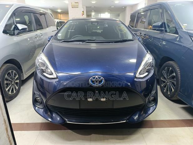 Toyota Aqua 2021 Blue