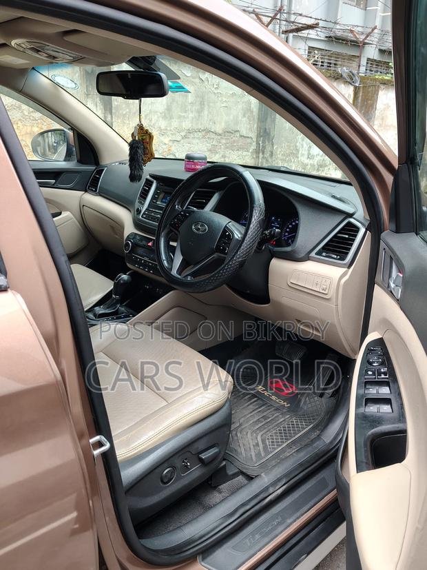 Hyundai Tucson Sport AWD 2016 Brown
