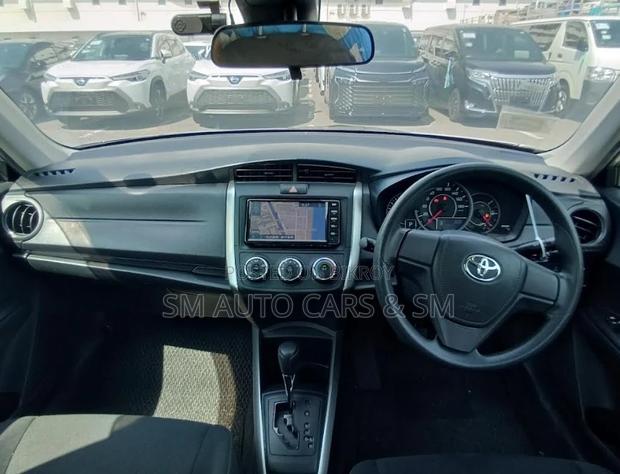 Toyota Corolla Fielder 1.5 Petrol FWD 2021 Silver