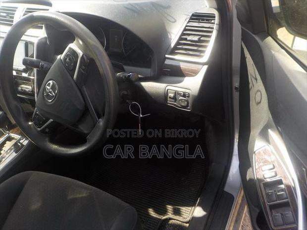 Toyota Allion 2021 Silver