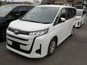 Toyota Noah 2022 Pearl for sale