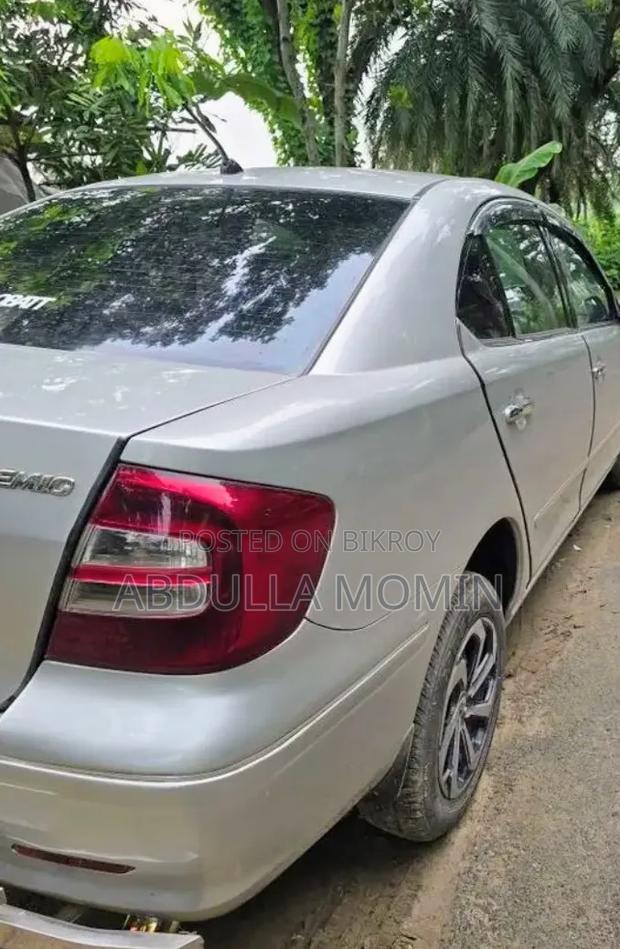 Toyota Premio 2002 Silver