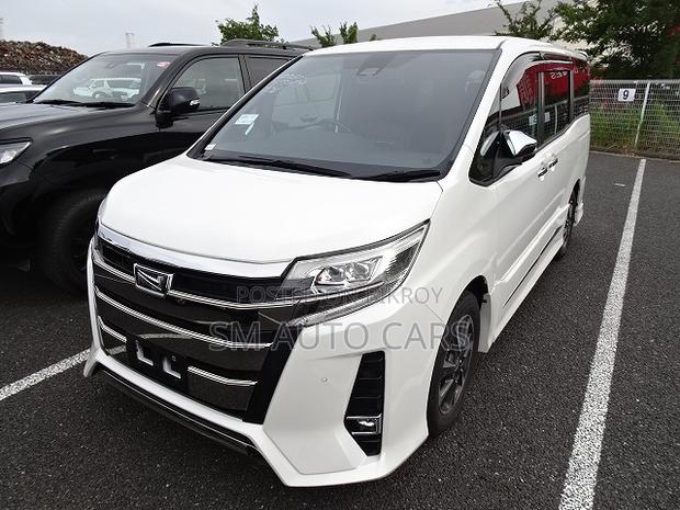 Toyota Noah 2021 Pearl