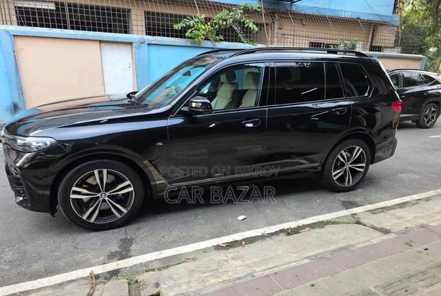 BMW X7 xDrive40i 2021 Black