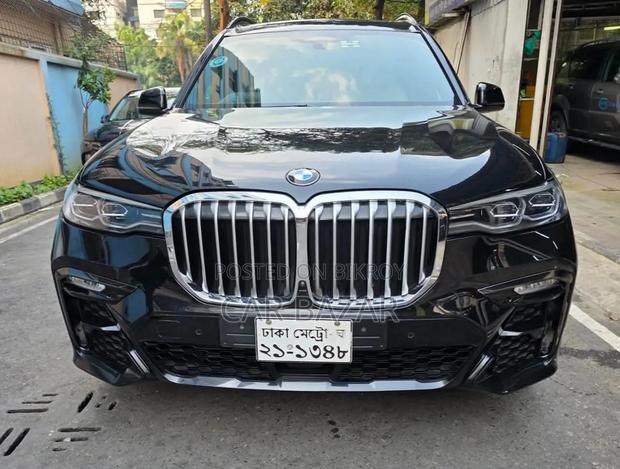 BMW X7 xDrive40i 2021 Black
