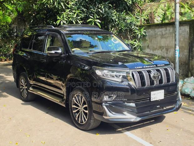Toyota Land Cruiser Prado 2.7 2019 Black