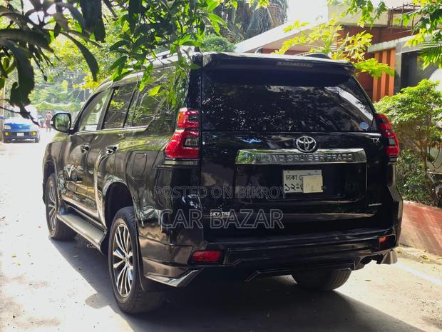 Toyota Land Cruiser Prado 2.7 2019 Black