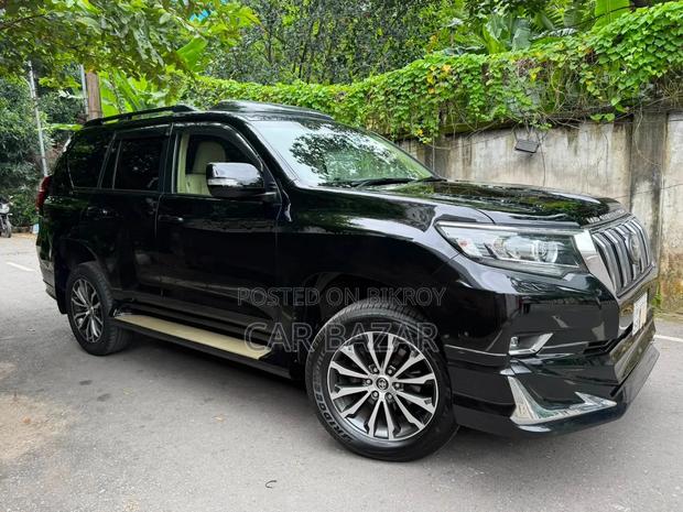 Toyota Land Cruiser Prado 2.7 2019 Black