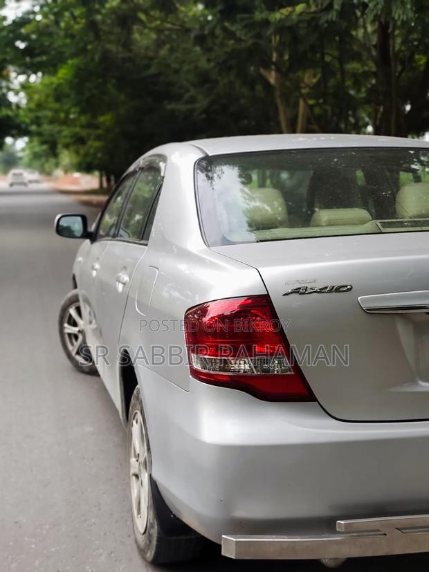 Toyota Axio 2012 Silver