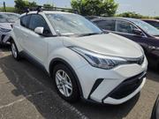 Toyota C-Hr 2021 Pearl for sale