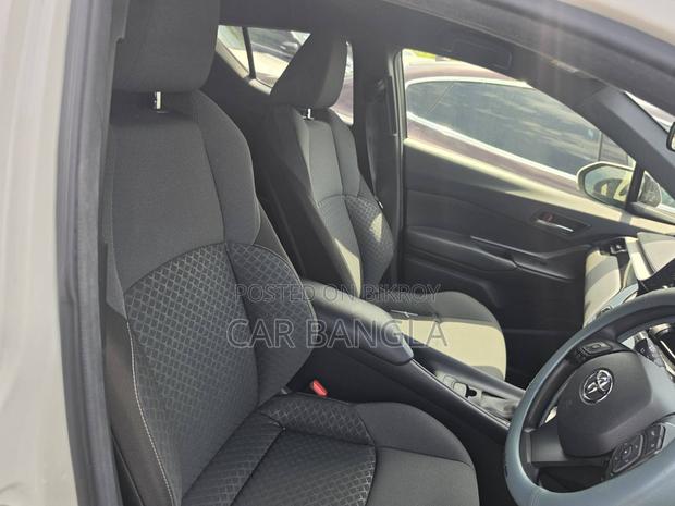 Toyota C-Hr 2021 Pearl