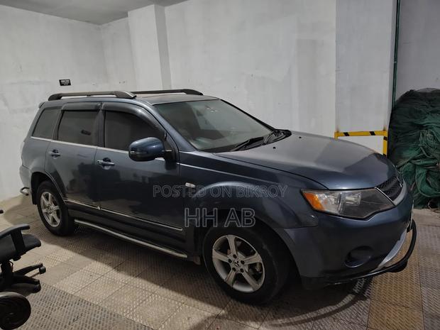 Mitsubishi Outlander 2.4 2003 Blue