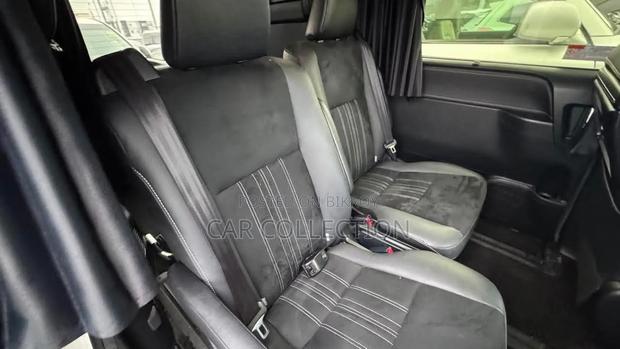 Toyota Esquire 2021 Pearl