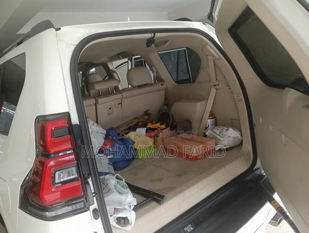 Toyota Land Cruiser Prado 4.0 Petrol TX-L 2022 Pearl