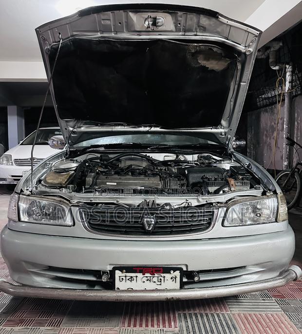 Toyota Corolla Sedan 1997 Silver