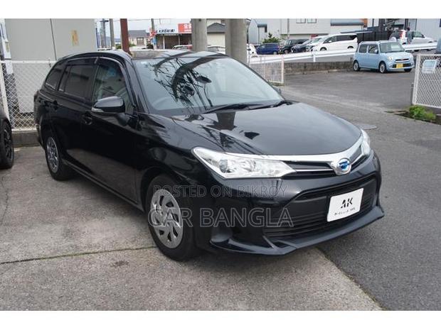 Toyota Corolla Fielder 2021 Black