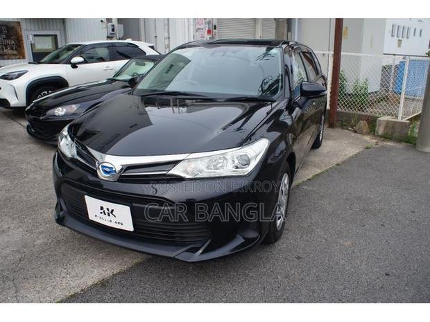 Toyota Corolla Fielder 2021 Black