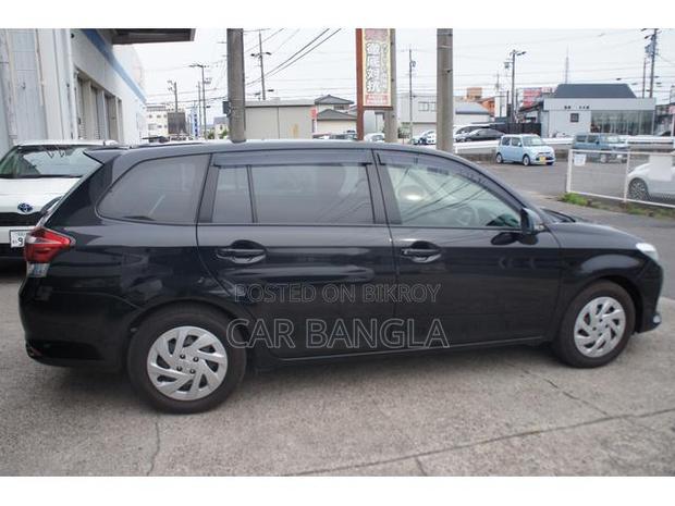 Toyota Corolla Fielder 2021 Black