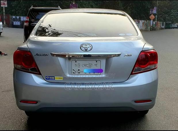Toyota Allion 2012 Silver