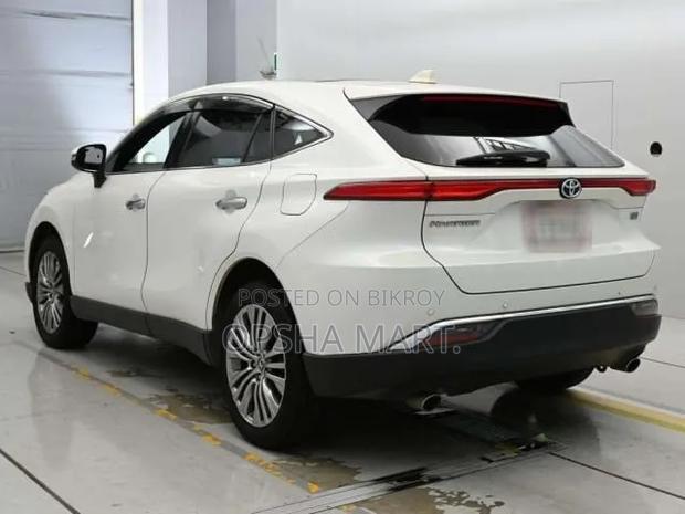 Toyota Harrier 2021 Pearl