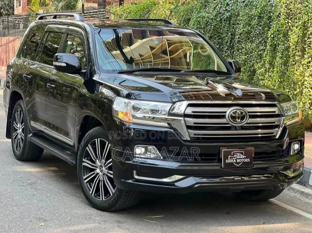Toyota Land Cruiser 4.5 V8 VXR 2016 Black
