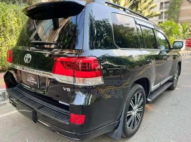 Toyota Land Cruiser 4.5 V8 VXR 2016 Black