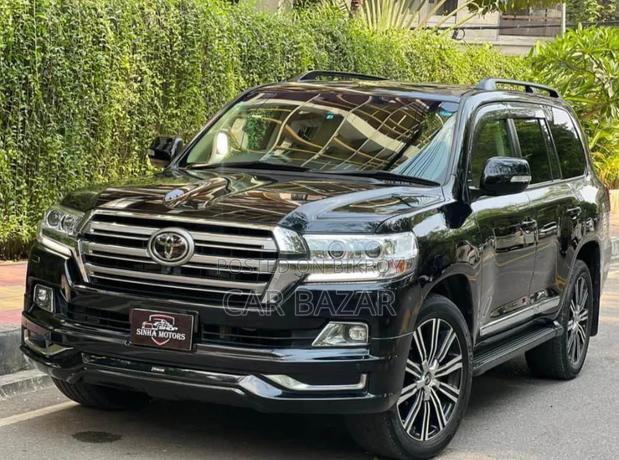 Toyota Land Cruiser 4.5 V8 VXR 2016 Black