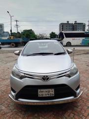 Toyota Yaris SE Hatchback 5dr 2014 Silver for sale